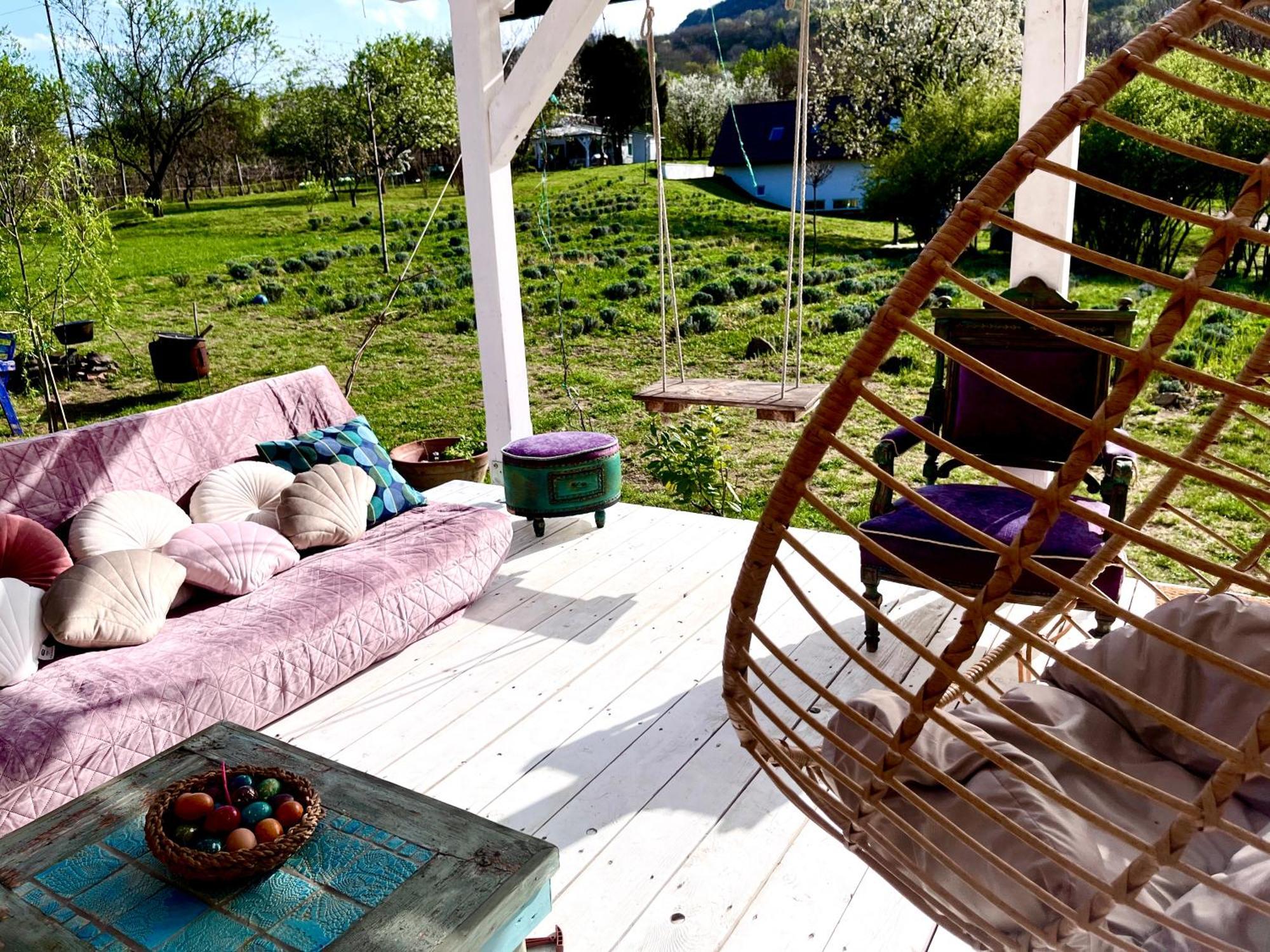 Bohemian Eco Lodge At Lake Balaton Kisapati Exterior foto